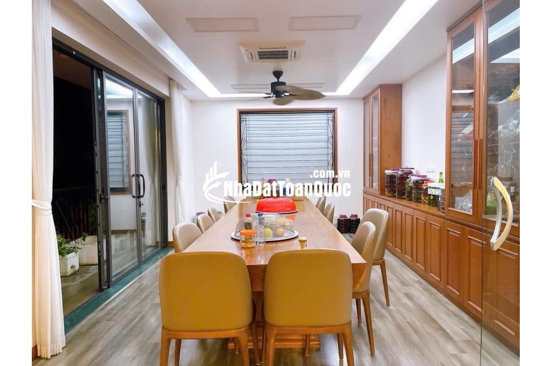 Biệt thự 5T thang máy Bắc Linh Đàm DT230m2, 68 tỷ Hoàng Mai