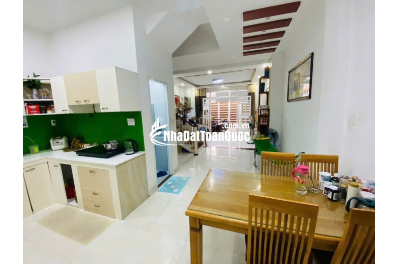 Bán nhà đúc 2,5 tấm hẻm 142 đường số 339 P. Phước Long B, Q9 cũ