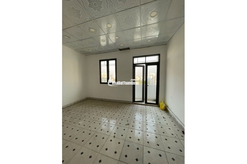 5.2TỶ NHÀ CẤP 4 HAI MẶT TIỀN CÓ 3 PHÒNG TRỌ CHO THUÊ VÀ CĂN NHÀ CẤP 4 ĐANG CHO 12TR/THÁNG