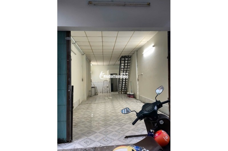 BÁN NHÀ HẺM 889 TRẦN XUÂN SOẠN - TƯƠNG LAI NGAY CẦU NGUYỄN KHOÁI - KẾ BÊN BV TÂN HƯNG - TIỀM NĂNG TĂNG GIÁ CAO - DIỆN TÍCH NGANG LỚN TIỆN XÂY CHDV -