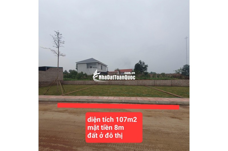 Đất phường tùng thiện sơn tây, trục chính kinh doanh, đường thông