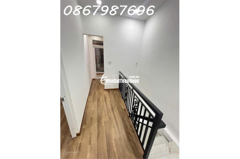 Nhà 1 trệt 1 lầu hẻm 3m cách chợ Phương Sài 50m .