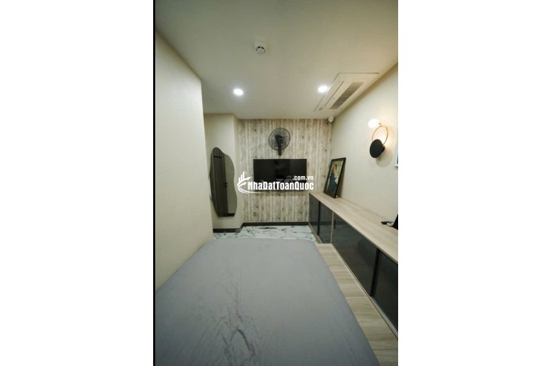 Bán căn hộ 4PN Imperia An Phú 135m², tầng 18 , view Landmark