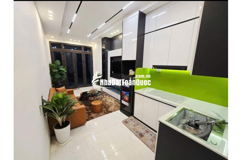 Nhà đẹp Trung tâm Phúc Lợi Long Biên, 5 tầng, Full nội thất, ngõ ô tô thông, ô tô đỗ cửa