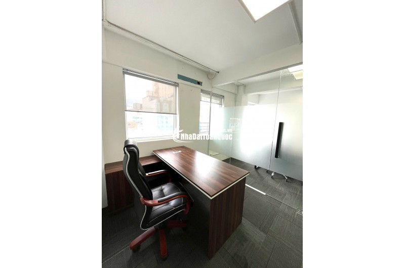 Văn phòng 50m² trung tâm q.1 - không gian hiếm có sẵn sàng vận hành ngay