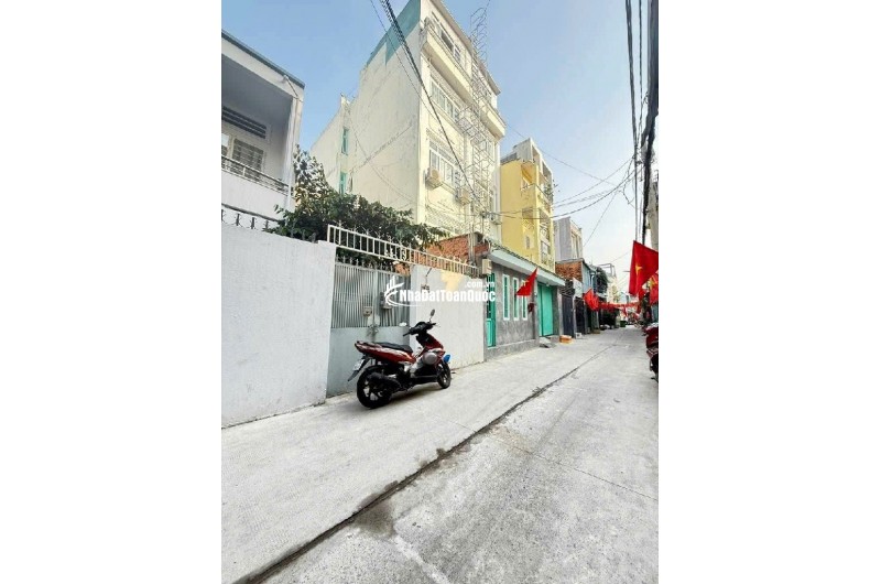 HOT NHÀ QUẬN 7 – GẦN LÂM VĂN BỀN 4.2M x19M Chỉ 8 TỶ 8