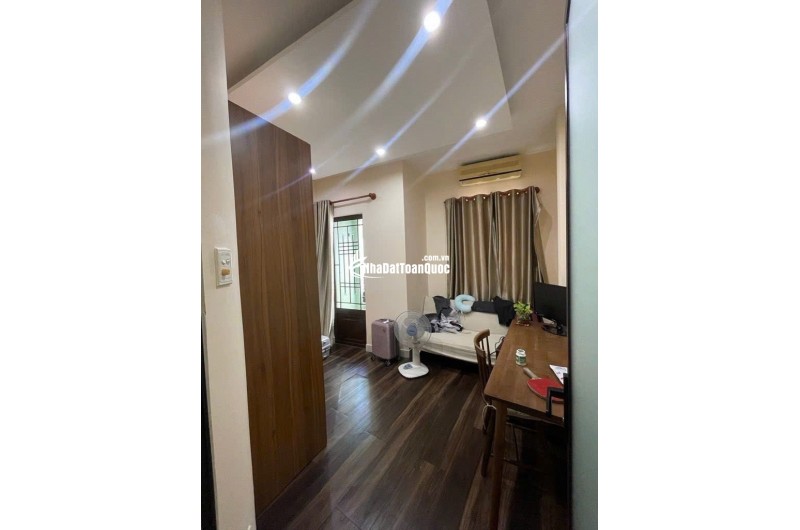 BÁN NHÀ HẺM XE HƠI QUẬN 7 CHỈ 6 TỶ 6