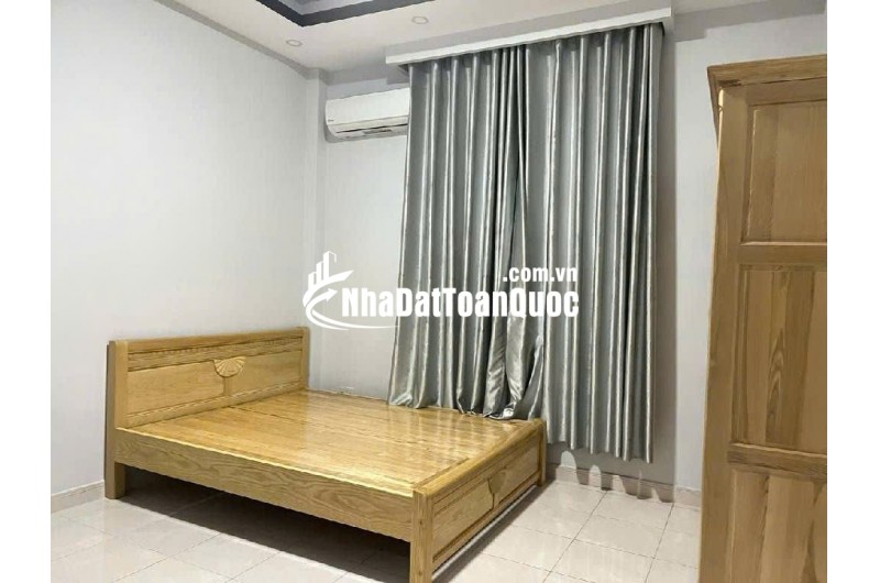 Nhà 4 tầng hẻm 803 Huỳnh Tấn Phát – Ô tô đỗ cửa, có sẵn dòng tiền
