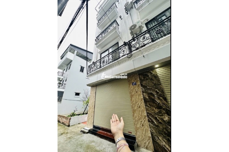 GIẢM CHÀO GIÁ CỰC SỐC NHÀ PHỐ THẠCH BÀN 36MX5 TẦNG FUN NỘI THẤT NHÀ MỚI TOANH