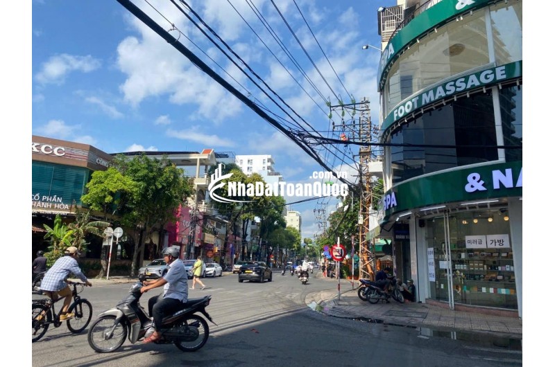CHO THUÊ NHÀ MẶT TIỀN NGUYỄN THỊ MINH KHAI – TRUNG TÂM NHA TRANG - 50trieeu/th