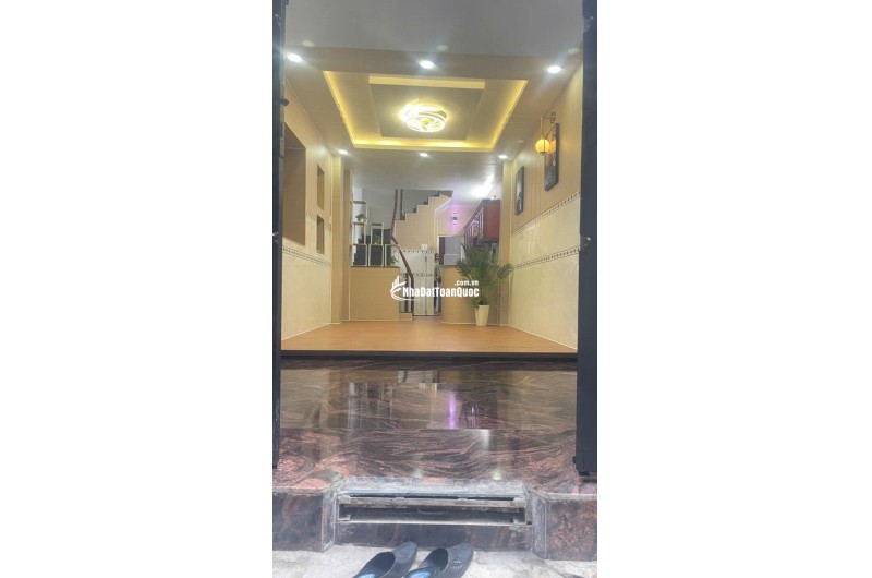 BÁN NHÀ 5 TẦNG NGAY BỆNH VIỆN HOÀN MỸ - (NGANG 3M2 X 12M) - 6TỶ6. LH:0931222249.