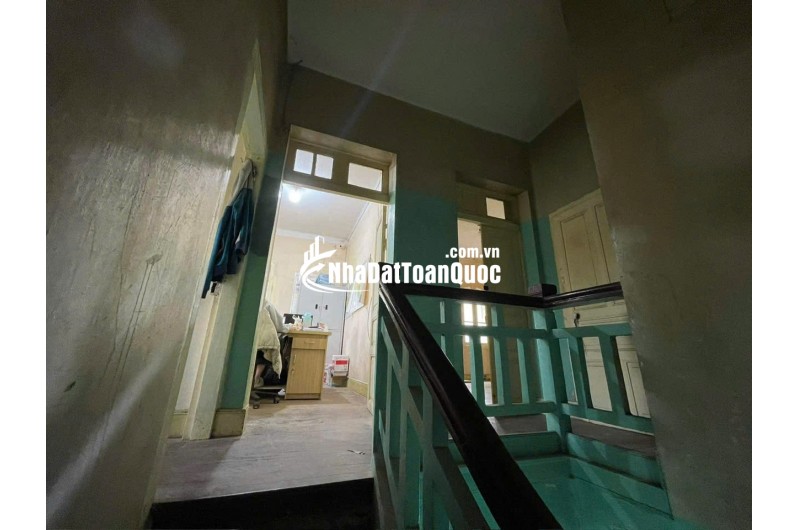 BIỆT THỰ PHÁP CỔ TTTP ĐÀ LẠT 1800M2 PHÁP LÝ RÕ RÀNG 75 TỶ. LH:0909267003.