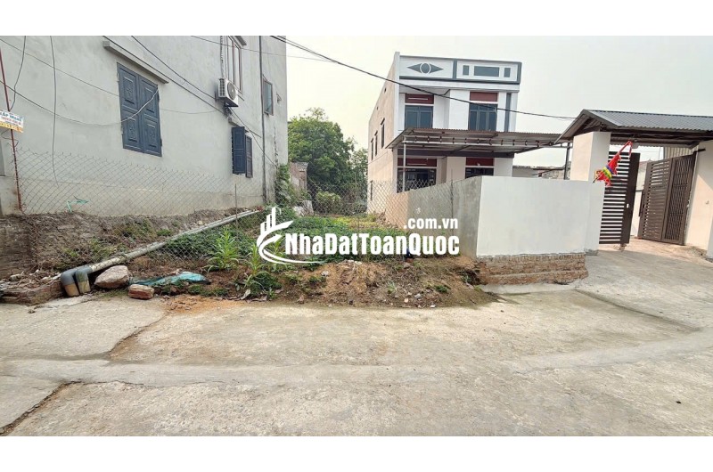 -QUÝ NHÀ ĐẦU TƯ NHANH TAY NHẮC MÁY ĐỂ CHÂP  LẤY CƠ HỘI, VỊ TRÍ KHU ĐÔNG DÂN CƯ TOÀN NHÀ GIẦU -DT 109 M FUN THỔ CƯ -GIÁ CHỈ CÓ  12,5 TR TRÊN MỘT MÉT