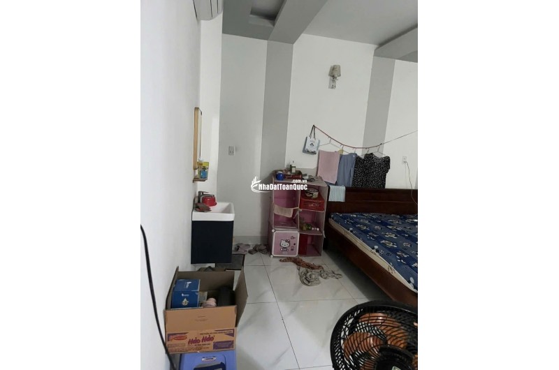 BÁN NHÀ TẠI BÌNH HƯNG HOÀ A. DT 87M2 SHR CHỈ 8.3 TỶ. LH: 0902950730 KHANH.