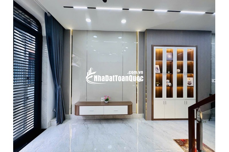 BÁN NHÀ RIÊNG ĐƯỜNG 19, THT HCM - GIÁ 4.65 TỶ - FULL NỘI THẤT