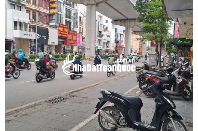 Chính chủ Bán nhà mặt tiền số 90B phố Cầu giấy, quận Cầu giấy HN