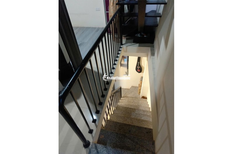 NHÀ NHỎ NHƯNG CÓ VÕ, MẶT NGÕ VĂN CHƯƠNG KINH DOANH MỌI LĨNH VỰC, 2 OTO TRÁNH, 100M RA HỒ LINH QUANG