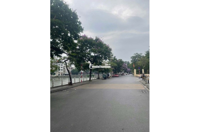 Bán gấp sang tay phút một căn 6 tầng Long Biên - Full nội thất