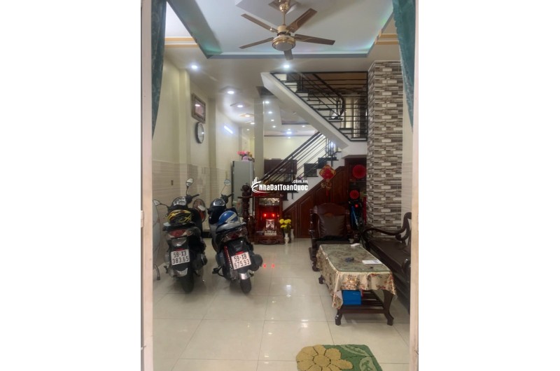 Cần bán nhà chính chủ, vị trí TT Thủ Đức, gần trường học, BV  0969128268