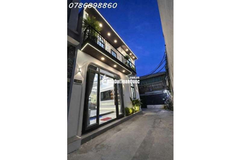  NHÀ MỚI ĐẸP – GÓC 2 MẶT THOÁNG – FULL NỘI THẤT CAO CẤP  HẺM 749 HUỲNH TẤN PHÁT, Q7