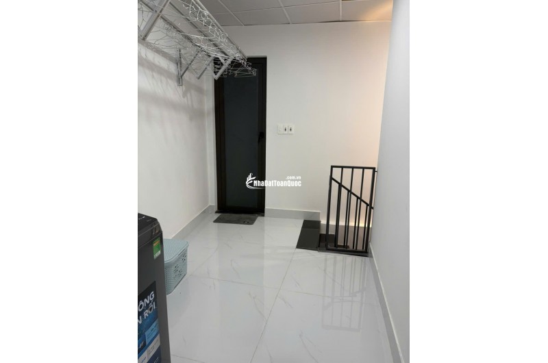 CHO THUÊ PHÒNG TRÒ CÓ NỘI THẤT, DT 60M2 – GIÁ 2,5TR 1PHÒNG 2NGƯỜI. LH:0964366876.