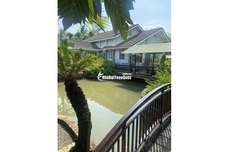 Biệt thự vườn - 3 mặt sông - 1900m² - đường số 4 Lò Lu - chỉ 19.5 tỷ (TL)