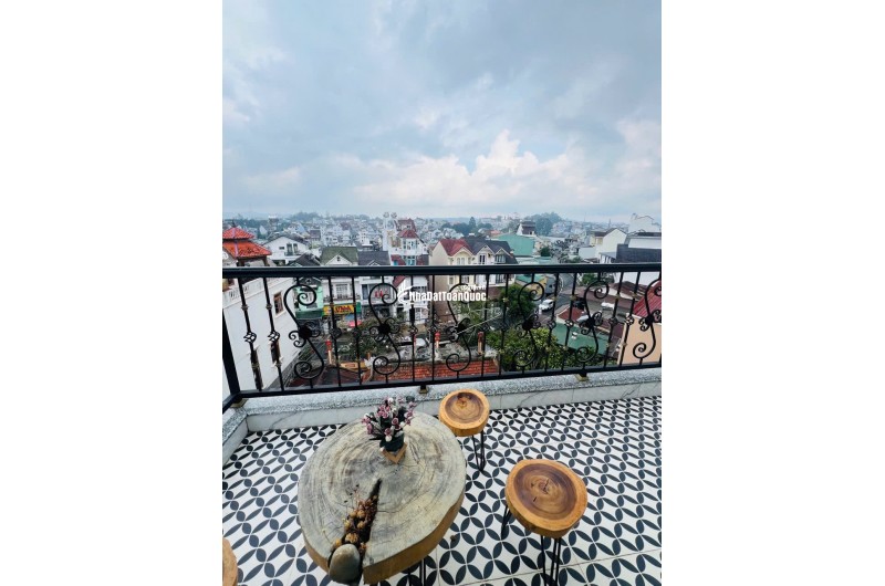 Cần bán gấp Homestay, đang cho thuê giá tốt