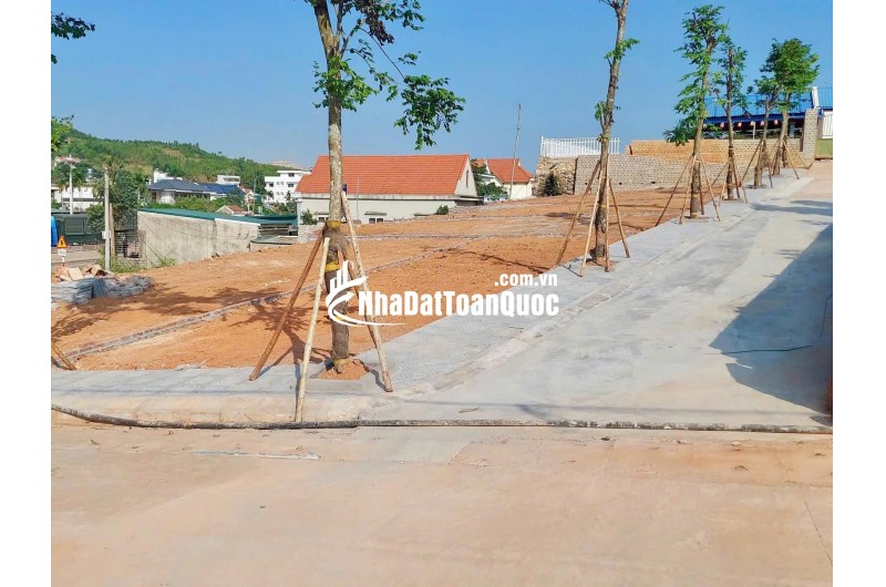  CHỈ TỪ 2,7 TỶ SỞ HỮU ĐẤT NỀN SỔ HỒNG RIÊNG-  MẶT TIỀN QL18- SÁT VIN HẠ LONG XANH