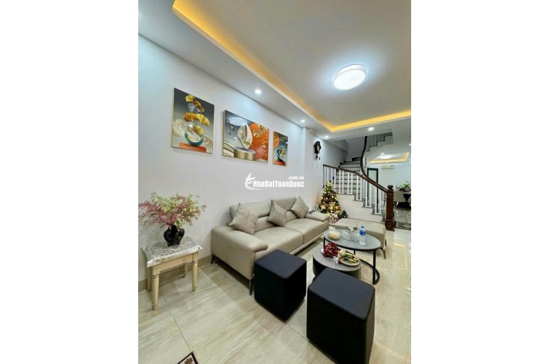 HIẾM BÁN NHÀ NGUYÊN CĂN LÂM DU LONG BIÊN
