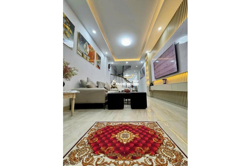 HIẾM BÁN NHÀ NGUYÊN CĂN LÂM DU LONG BIÊN