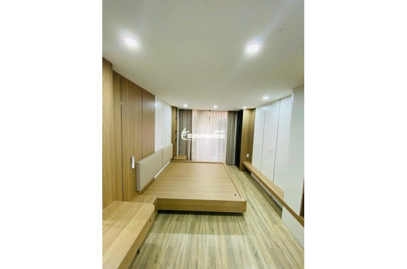 BÁN NHÀ PHỐ QUAN NHÂN - DT 37 M2 (6 TẦNG THANG MÁY) - SẴN SỔ ĐỎ, CHỈ 12.9 TỶ. LH:0983215192