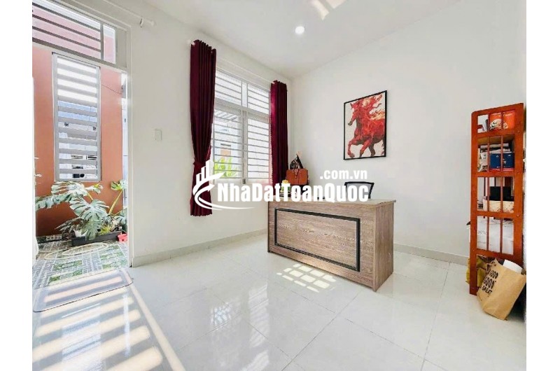 BÁN NHÀ QL 13 GẦN VẠN PHÚC CITY - DT 52M2 (4 TẦNG) - SẴN SỔ HỒNG - 7.5 TỶ TL. LH:0987202882.