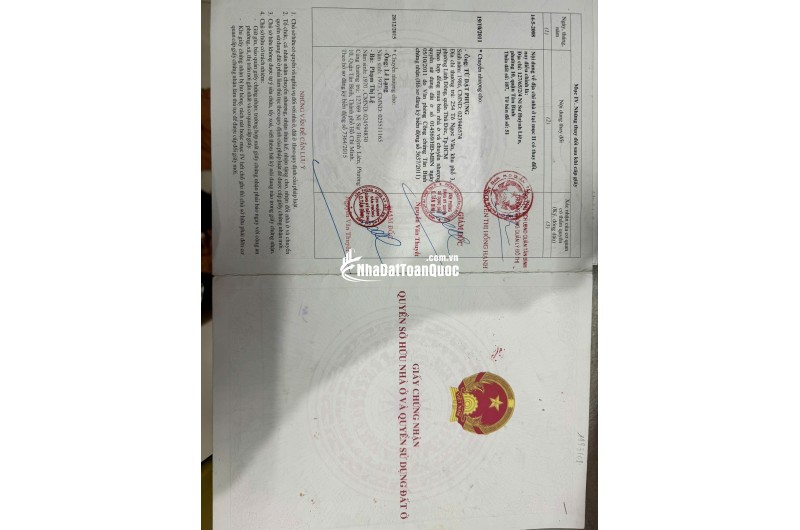 BÁN NHÀ TẠI PHƯỜNG 10, TÂN BÌNH – DT 47,6 M2 – SẴN SỔ HỒNG - CHỈ 6T450TR. LH:0793547979.