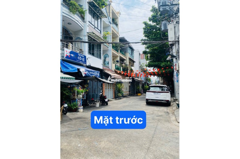 BÁN NHÀ TẠI PHƯỜNG 10, TÂN BÌNH – DT 47,6 M2 – SẴN SỔ HỒNG - CHỈ 6T450TR. LH:0793547979.