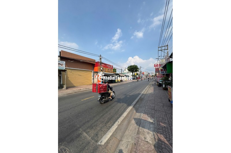 NHÀ PHỐ MTKD 335 NGUYỄN VĂN TĂNG, P.LONG BÌNH (MỚI) - DT 166,7M2_SHR_21.5 TỶ LH:0937467394