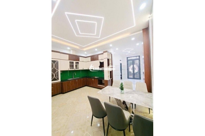 NHÀ MẶT TIỀN KINH DOANH LÊ VĂN QUỚI – NGANG 5.3M NỞ HẬU – CHỈ HƠN 13 TỶ. LH:0934414886.