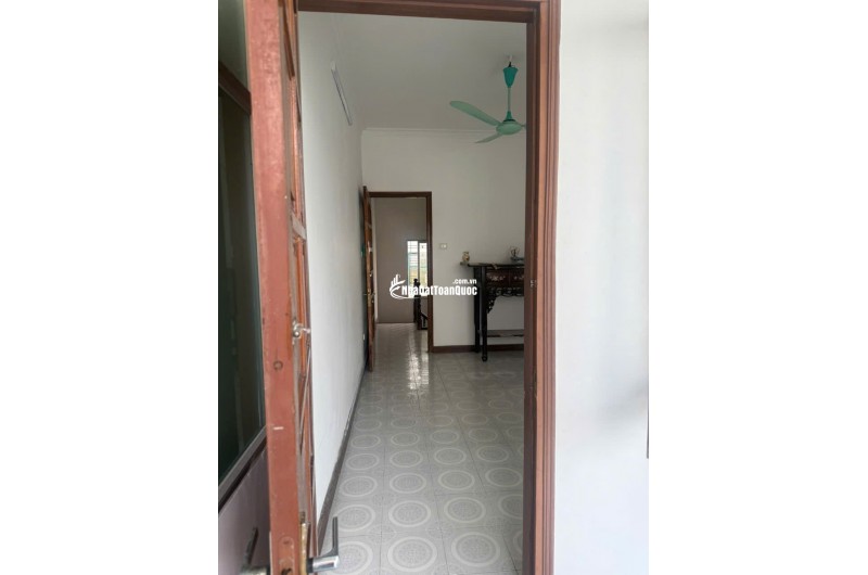 NHÀ VIP, KHU VỰC CBNV TRƯỜNG THUỶ LỢI. DT 33 M2 (4 TẦNG) SẴN SỔ CHỈ 10.8 TỶ. LH:0904683389
