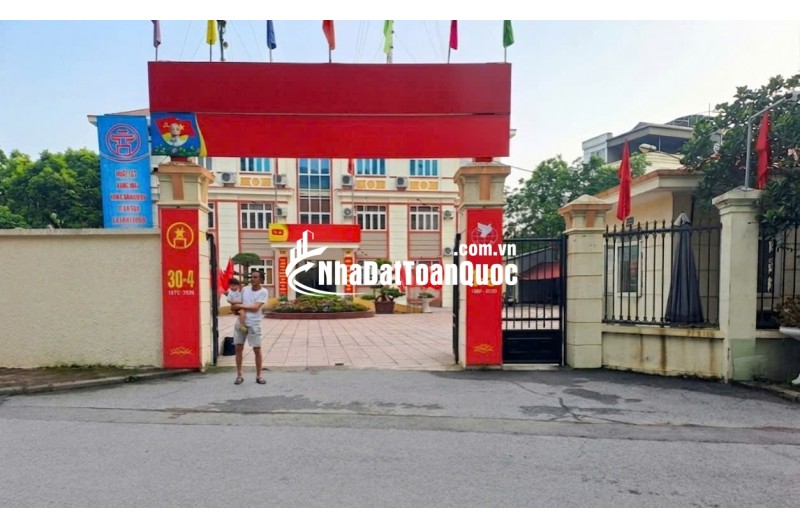 Chính chủ bán đất vị trí đẹp gần Trường học, UBND – Đầy đủ tiện ích