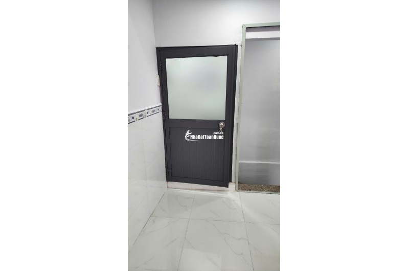 BÁN NHÀ TRẦN VĂN QUANG, TÂN BÌNH - DT20M2 - SHR - 2TY890 TL. LH:0931867234.