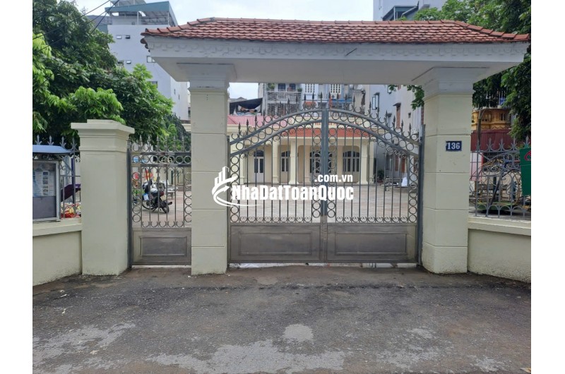 cần tiền cơ cấu kinh doanh, bán gấp mảnh đất đẹp ngay gần nhà văn hoá