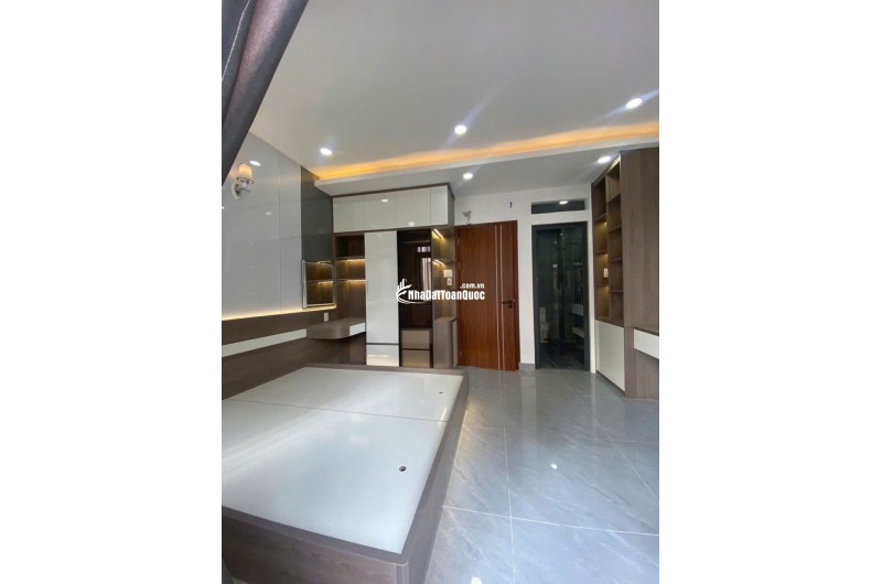 NHÀ ĐẸP BÌNH TÂN SHR, DT 50M2 (5 PHÒNG NGỦ), 6.7 TỶ,TL. LH:0826271379.