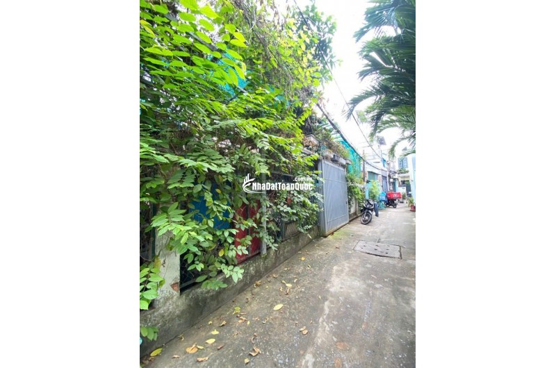 Bán nhà 142m2 Huỳnh Tấn Phát, P.Tân Phú, Q7, giá 5.5 tỷ, sổ hồng riêng, LH: 0903332332