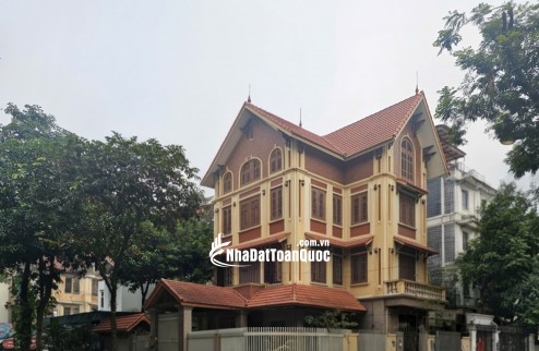Cho thuê nhà, Nguyễn Khánh Toàn, Nguyễn Văn Huyên; 124m2* 4T -39 tr