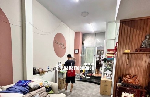 Nhà 2 tầng Bờ Bao Tân Thắng- ngay Aoen Tân Phú