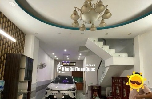 +  Kết cấu : Nhà đúc BTCT, 1 trệt 3 lầu , 4 phòng ngủ, 1 phòng thờ, 3wc ,  phòng giặt, sân phơi, bancon,  sáng thoáng.