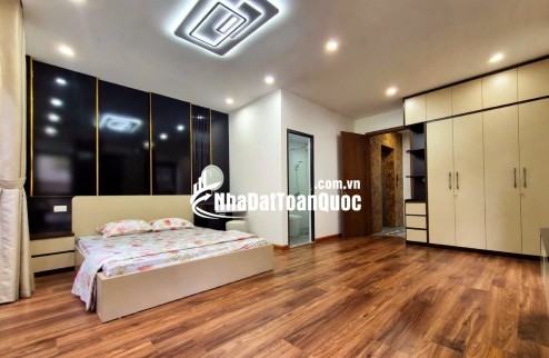 HƠN 12 TỶ NHÀ HỒ TÂY, TRÍCH SÀI: 70M2 - NGÕ THÔNG KINH DOANH - SÁT HỒ TÂY