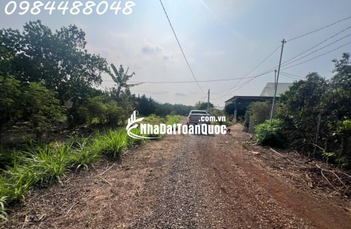 Bán vườn 3216m2, Xuân Phú, Xuân Lộc. Đồng Nai. Giá 1,8 ty. Lh 0984488048.