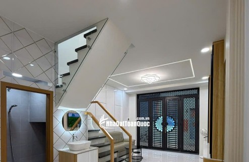 SIÊU PHẨM QUẬN TÂN PHÚ KẾ BÊN ĐẦM SEN, HXH CÁCH 1 CĂN RA MT – 40M2 NHỈNH 6TỶ LH:0965547748.