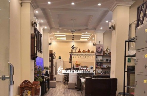 HOT NHẤT CHÙA BỘC – 50m² – MT 5,8m – 4 TẦNG – CHỈ 12,2 TỶ
