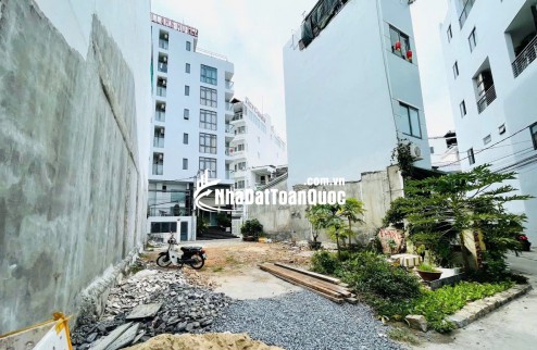 BÁN ĐẤT HẺM TUỆ TĨNH NGANG ĐẸP KHU PHỐ TÂY NHA TRANG, GẦN BIỂN 300m - DT: 159m2 - GIÁ 21 tỷ